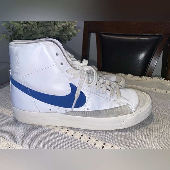 Nike Shoes - Woman’s size 8.5 Nike high top blazers